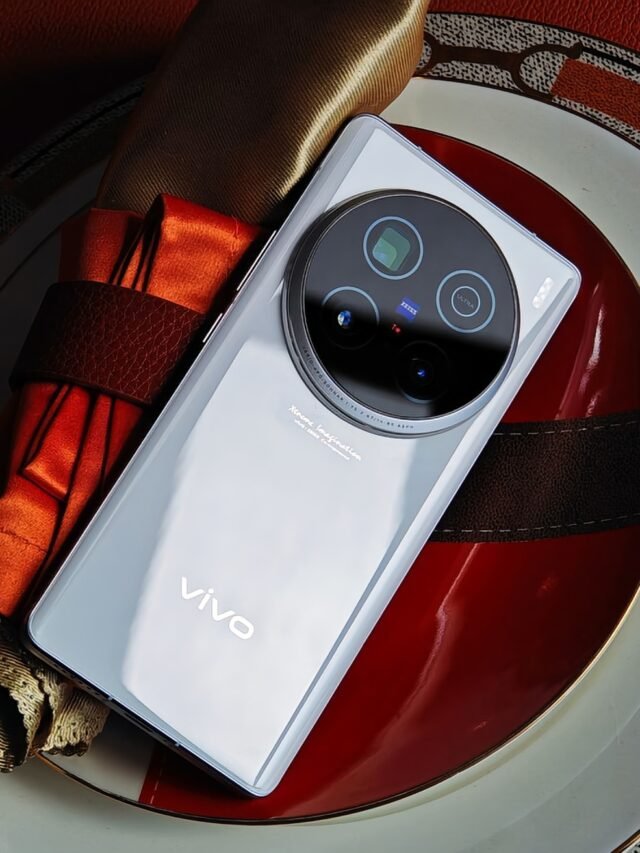 Vivo X100: फोटोग्राफी के शौकीनों के लिए नए कैमरा मोड्स का शानदार प्रदर्शन…!